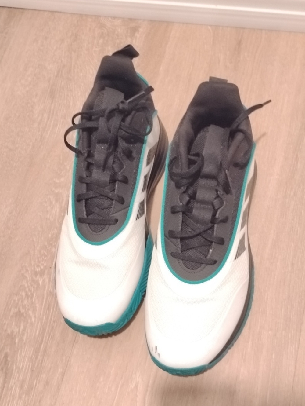 adidas White & Teal Running Sneakers with Black Details